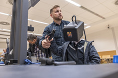 Spawanie w wirtualnym świecie,