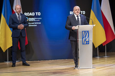 Od lewej: K. Fijołek,P. Kowal,